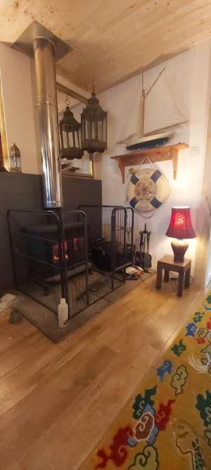 Captain Tom'S. A Cosy Wee House In Lochinver . 洛欣弗 外观 照片