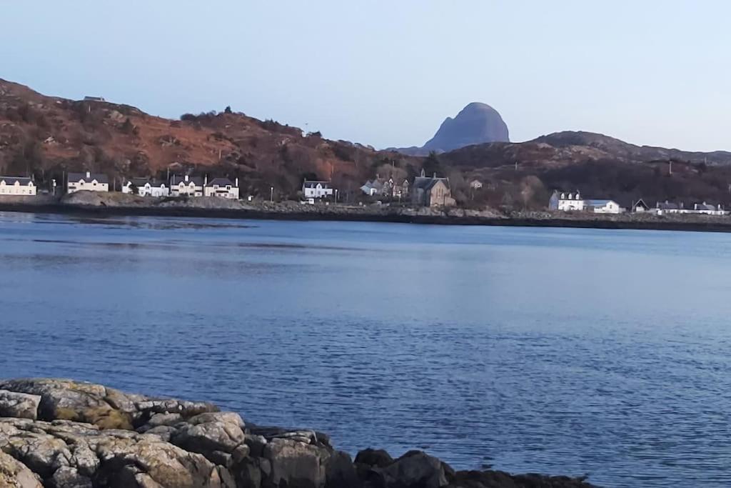 Captain Tom'S. A Cosy Wee House In Lochinver . 洛欣弗 外观 照片
